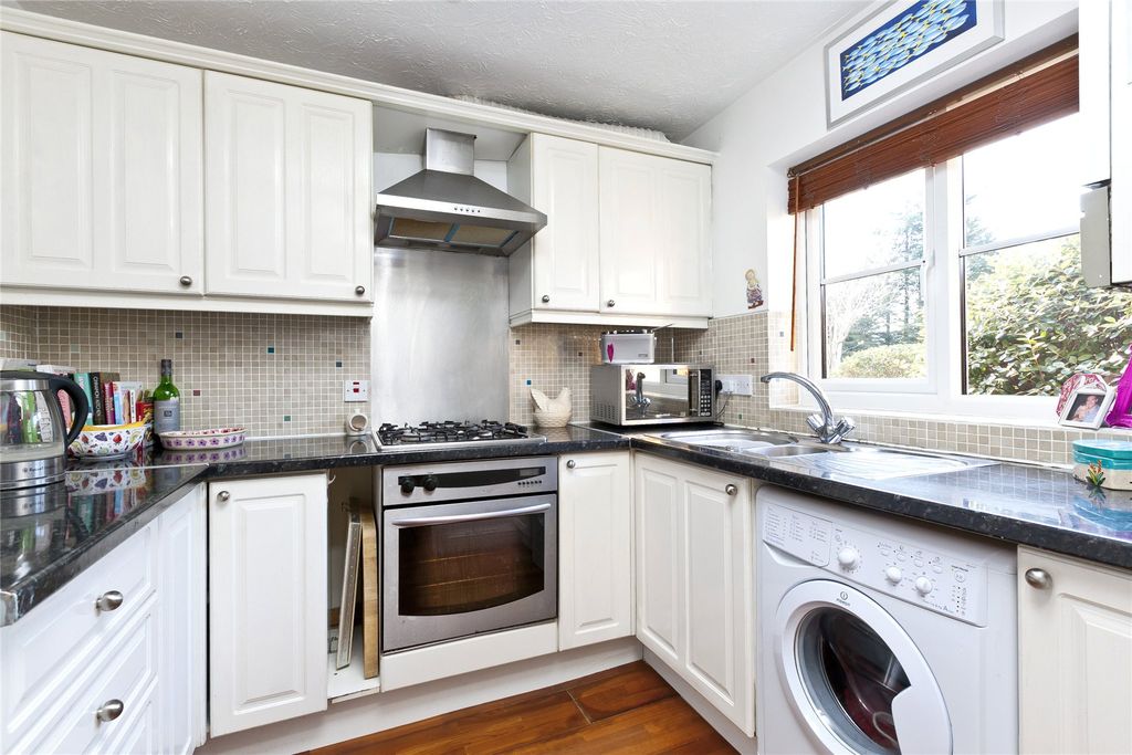 Property photo 3 of 6 Picture No. 05