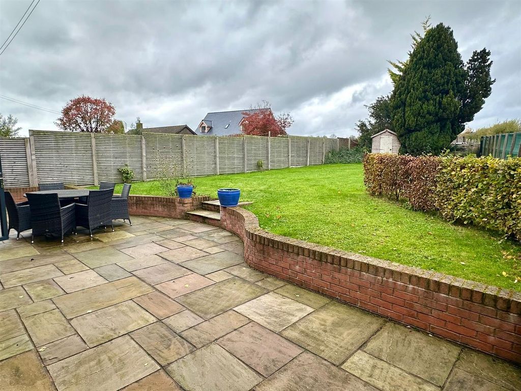 Property photo 2 of 20 Outside