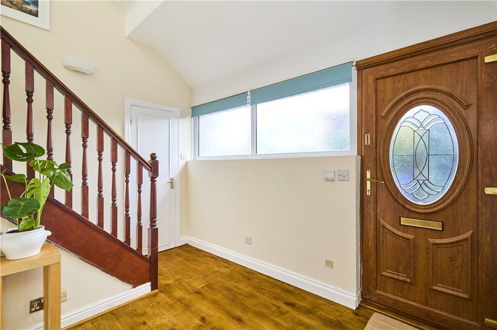 Property photo 3 of 32 Picture No. 14