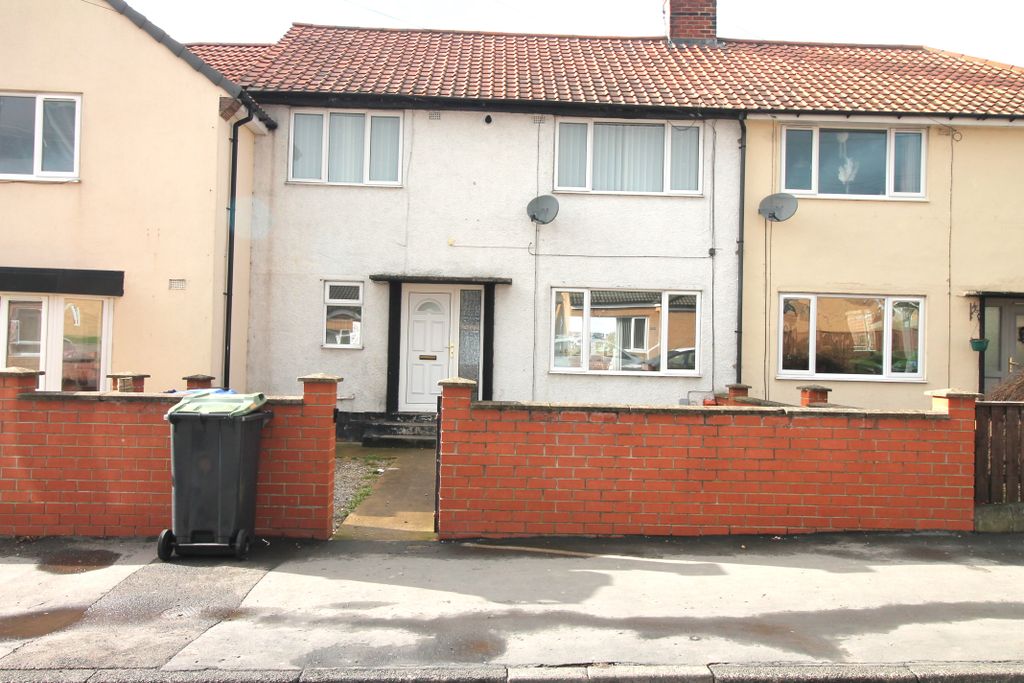 Property photo 1 of 11