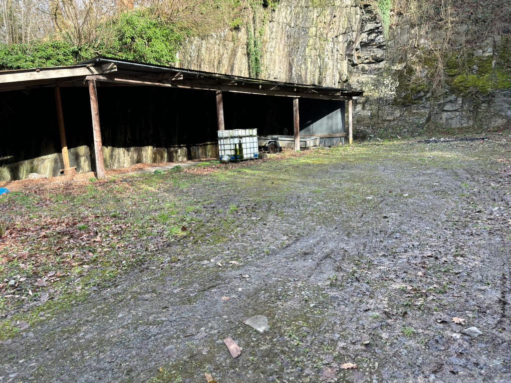 Property photo 3 of 7