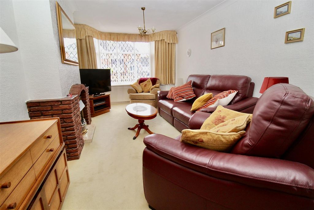 Property photo 3 of 26 Reception Room (Front)