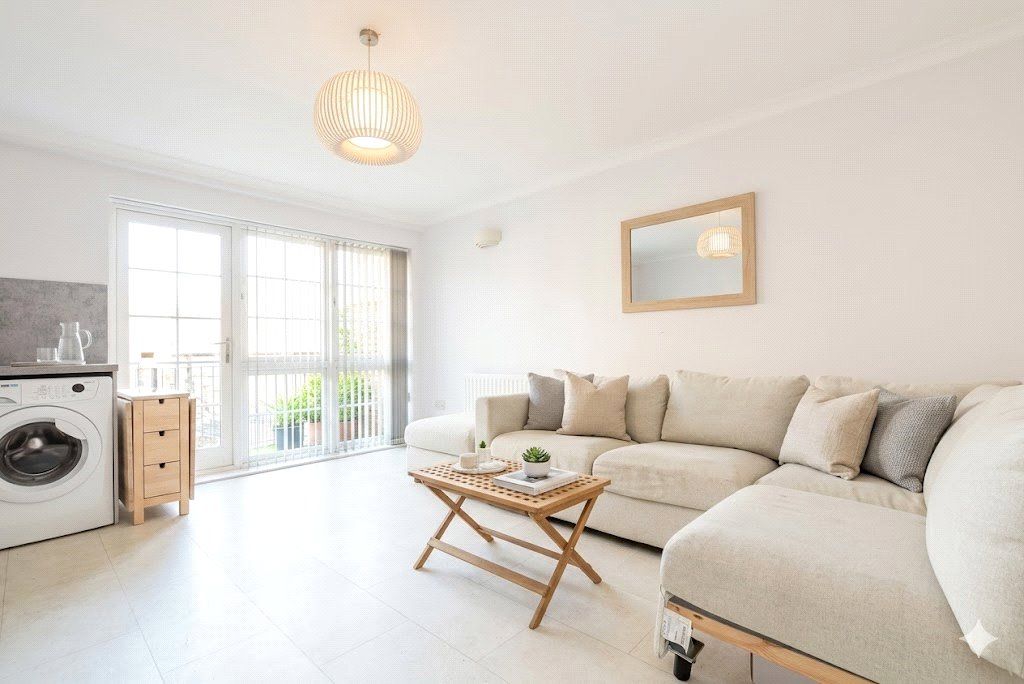 Property photo 3 of 7 Picture No. 26