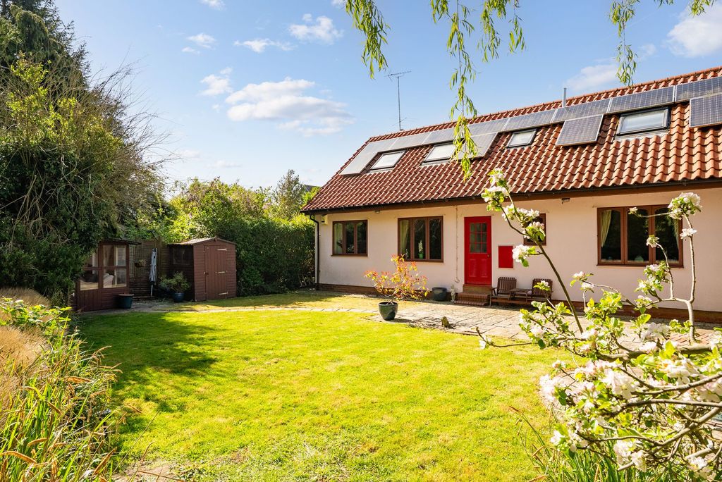 Property photo 1 of 21