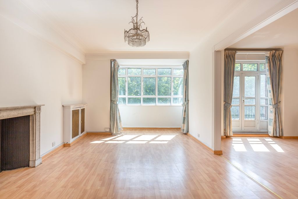 Property photo 3 of 12 Reception Rooms