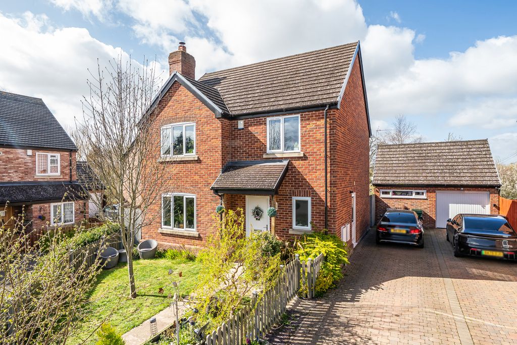 Property photo 2 of 24 1434176-23-69Ca9A83113Cb