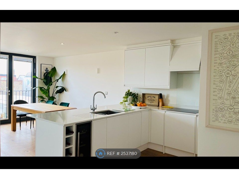 Property photo 1 of 13 Kitchen