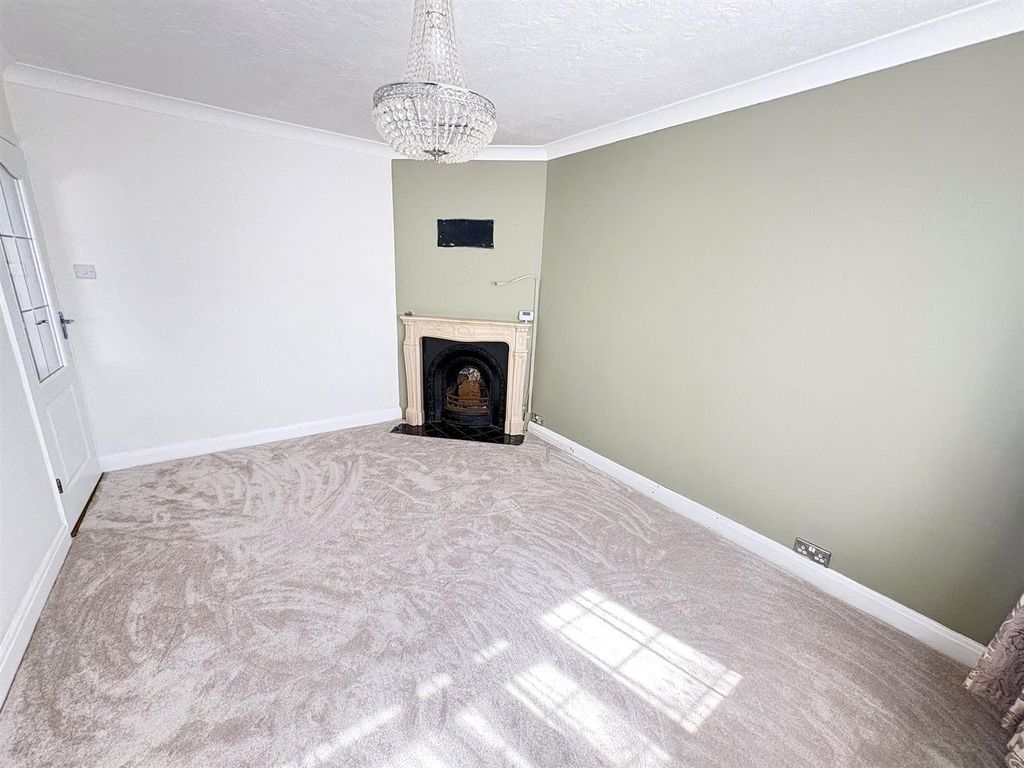 Property photo 2 of 14 Picture No. 09