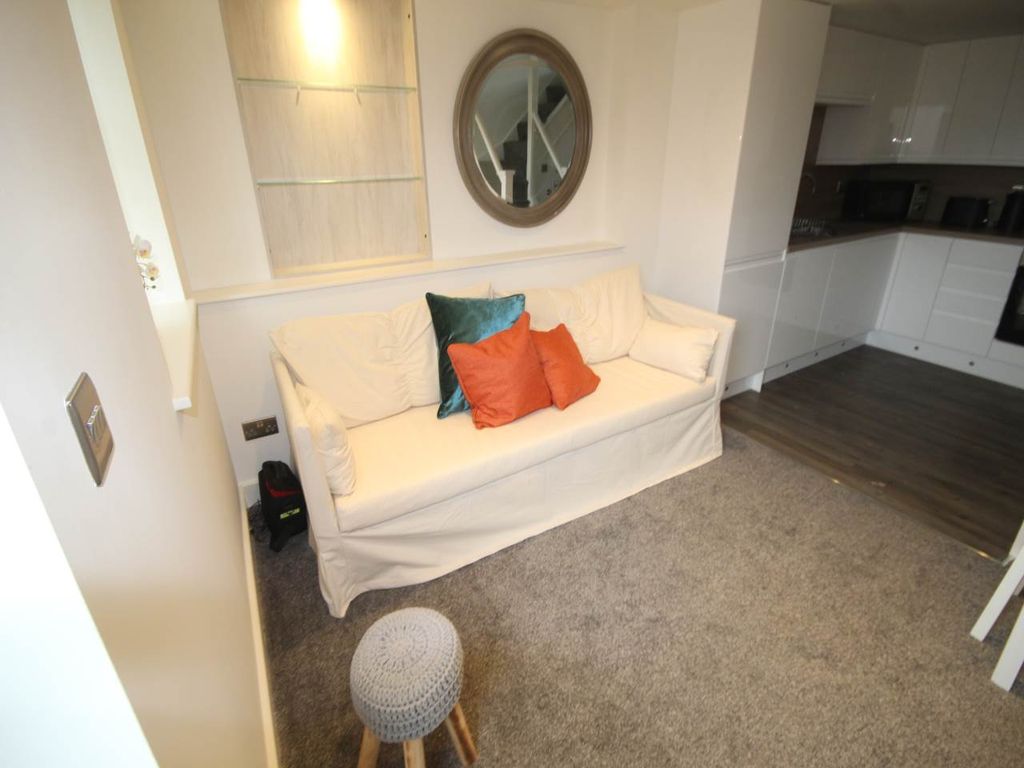 Property photo 2 of 19 Img_4283