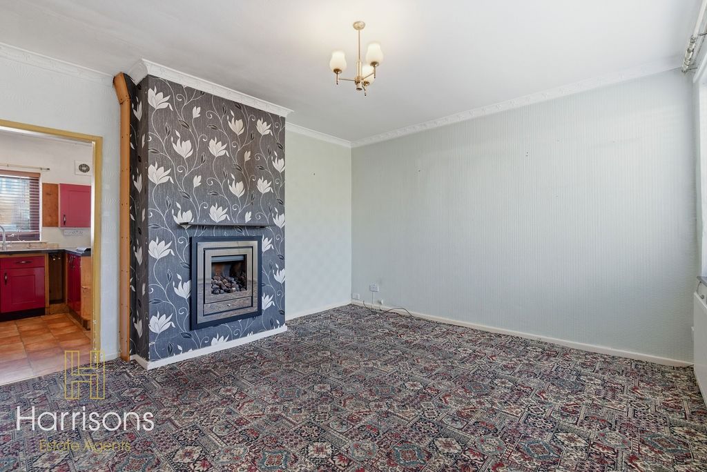 Property photo 3 of 22 4843198