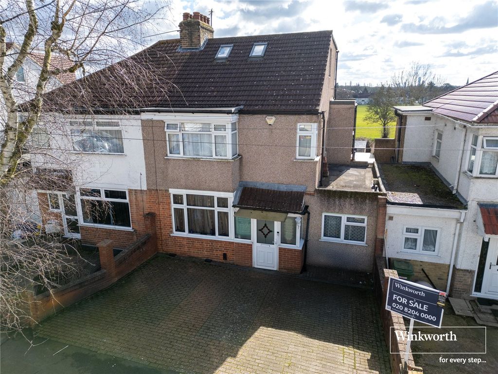 Property photo 2 of 15 External
