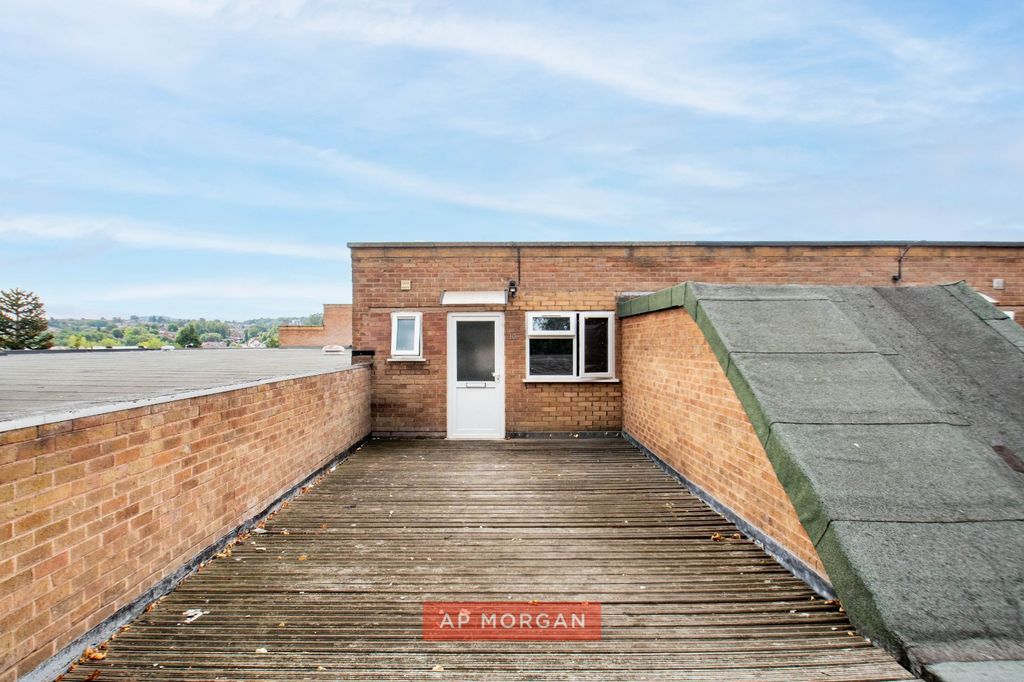Property photo 1 of 6 Picture No. 07