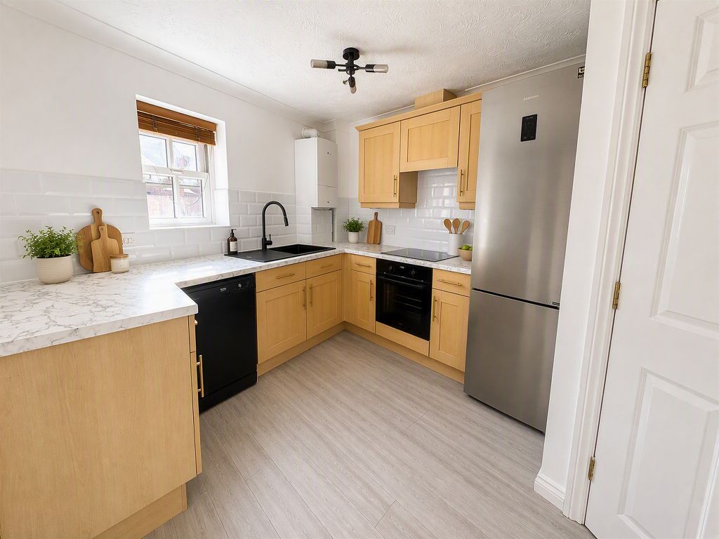 Property photo 3 of 10