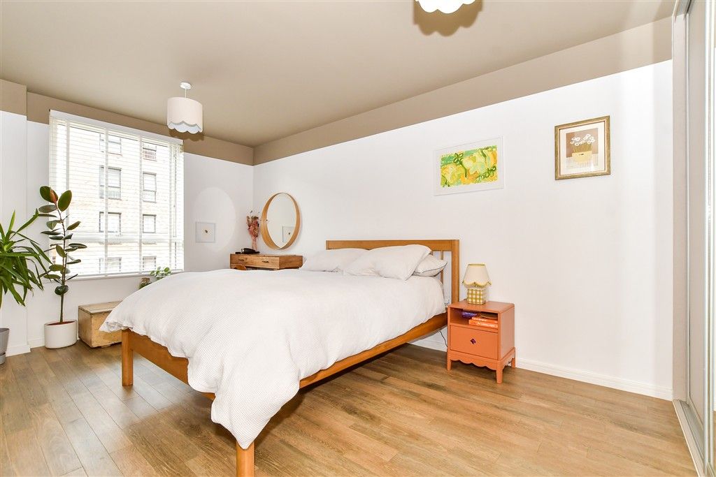 Property photo 3 of 10 Bedroom 1