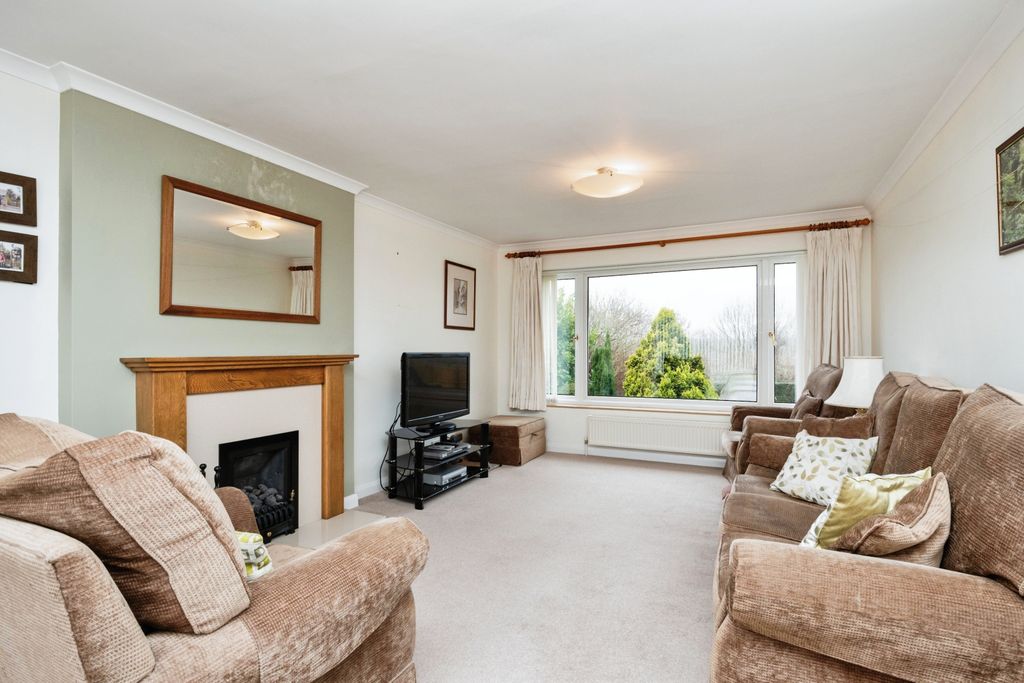 Property photo 2 of 17 Photography