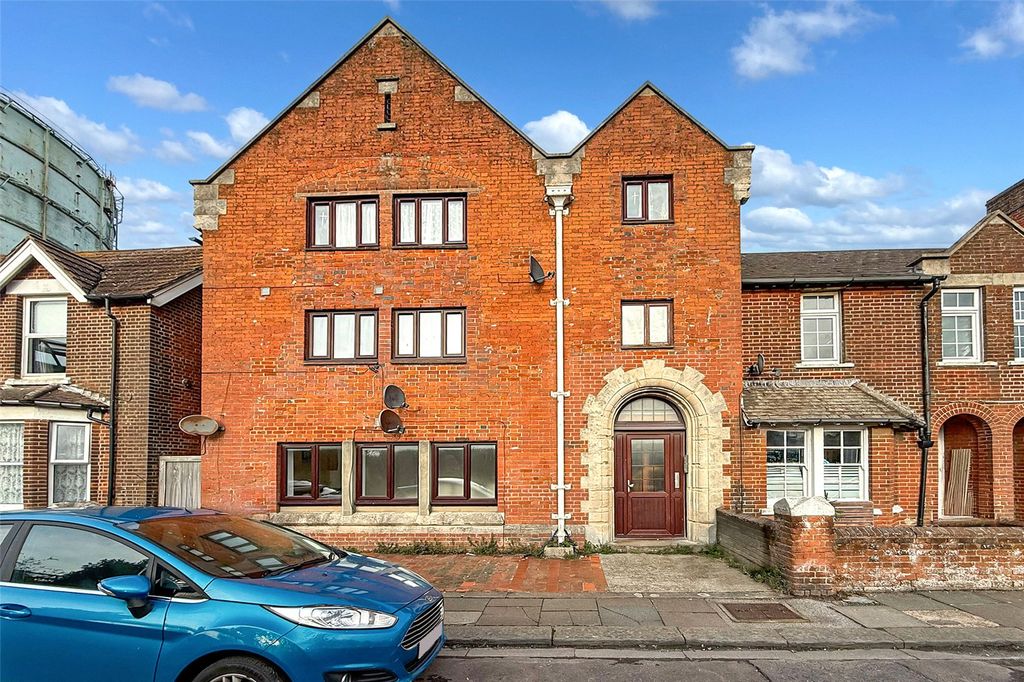 Property photo 1 of 13 Picture No. 17