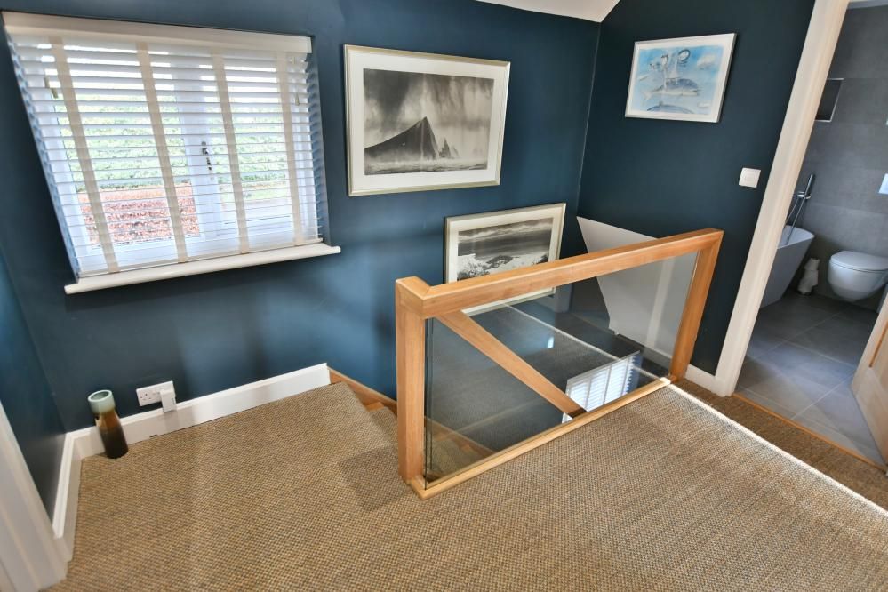 Property photo 2 of 30 Agents Notes