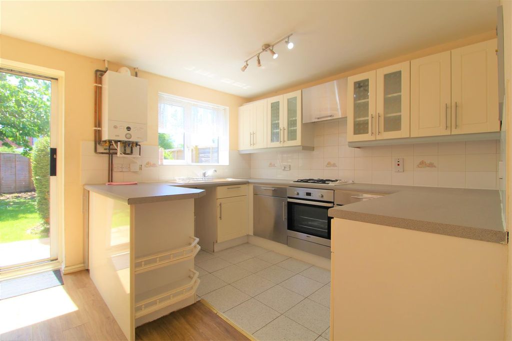 Property photo 3 of 9 Kitchen / Diner