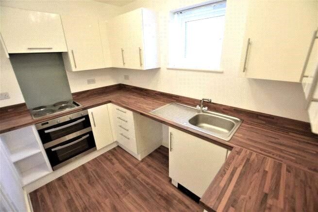 Property photo 2 of 12 Kitchen