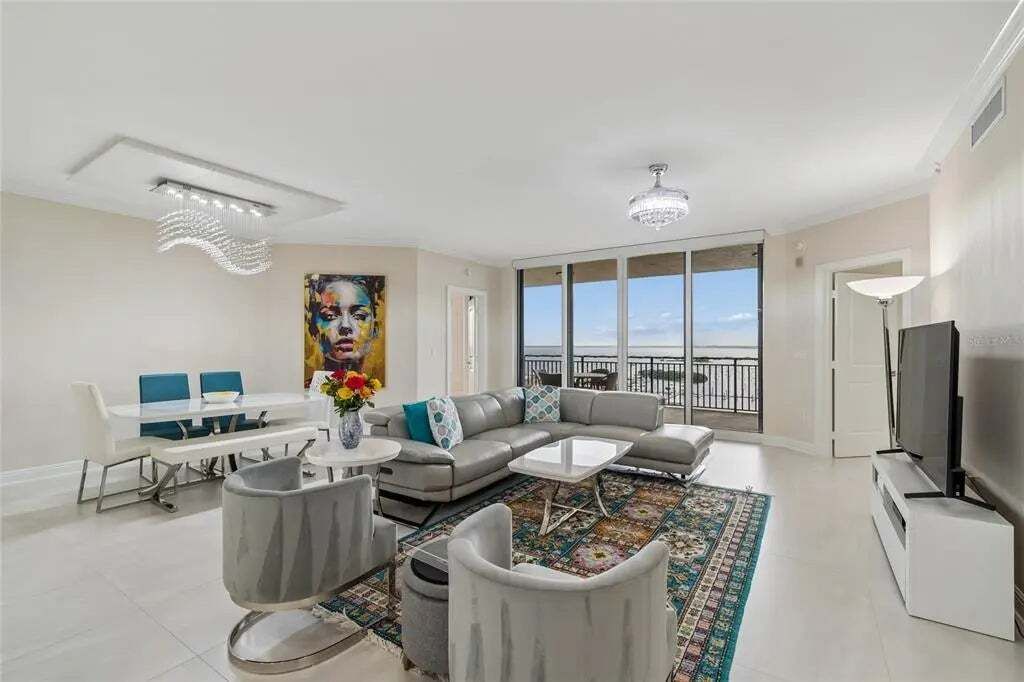 Property photo 3 of 20 <Alttext/>