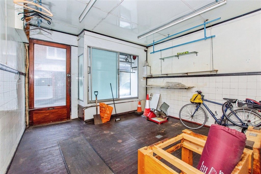 Property photo 2 of 5