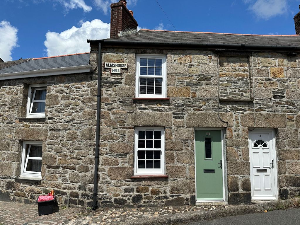 Property photo 1 of 8