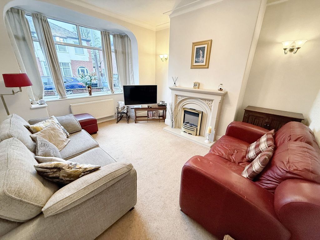 Property photo 2 of 29