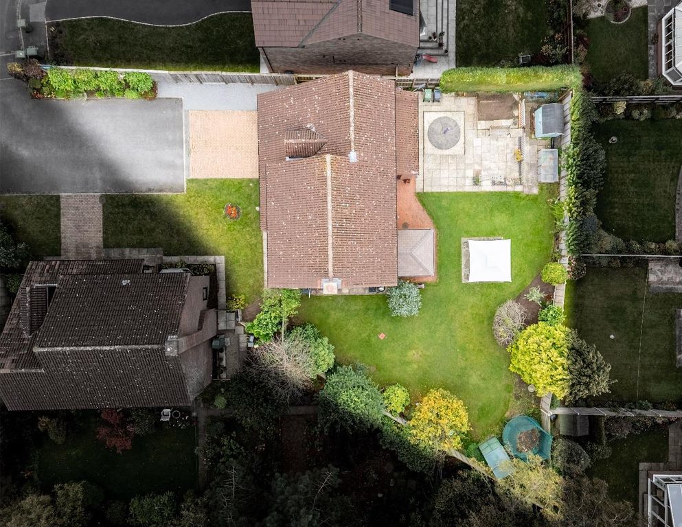 Property photo 2 of 25 External