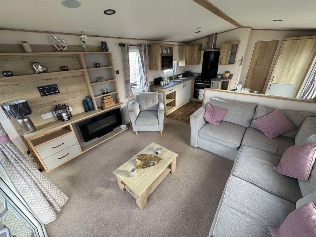 Property photo 3 of 9 Abi Fairlight 2019 Car0063730 99590546.Jpeg