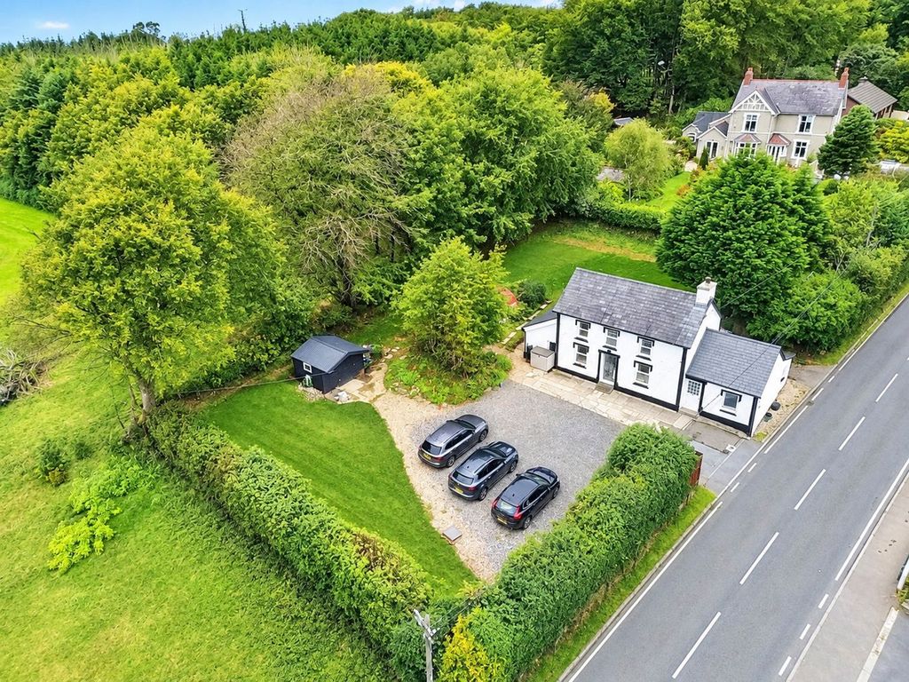 Property photo 1 of 35