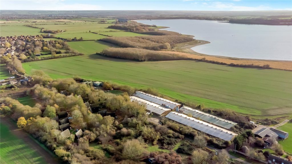 Property photo 1 of 6 Picture No. 05