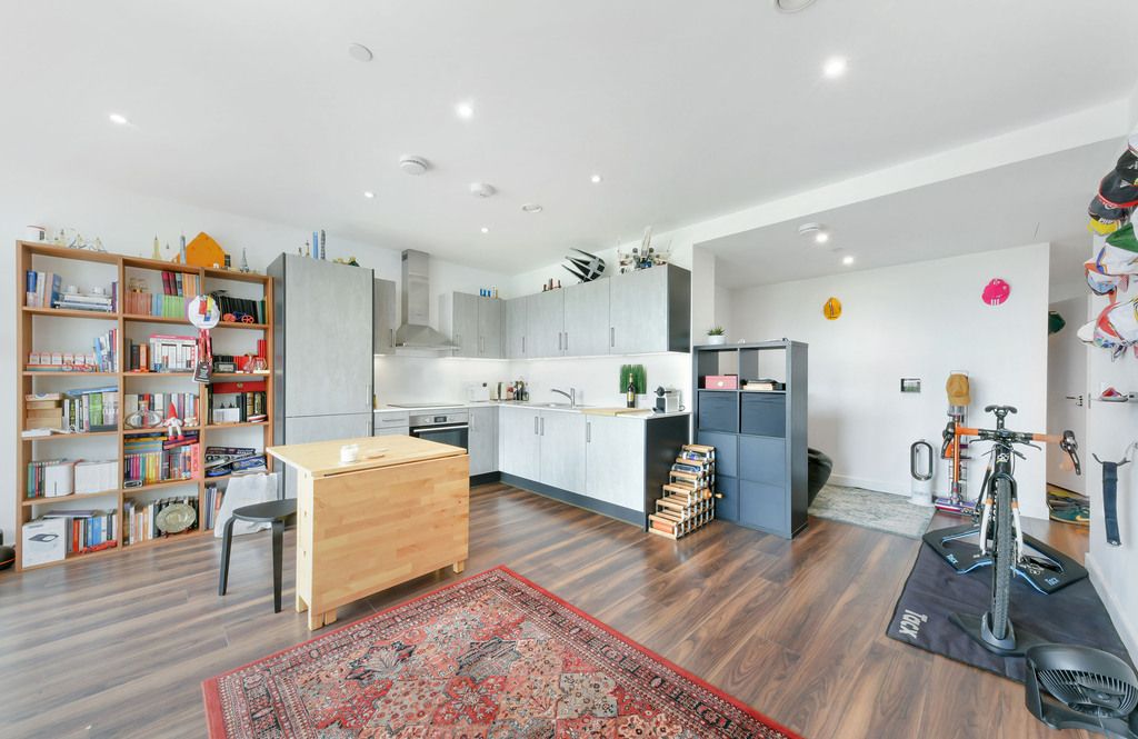 Property photo 2 of 9