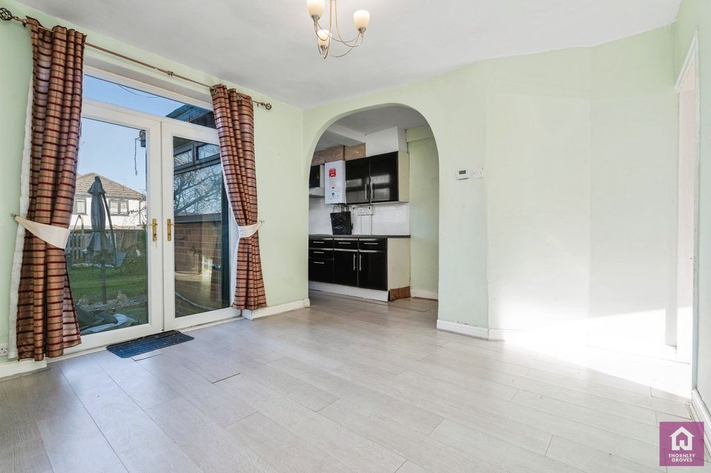 Property photo 2 of 18 Picture No. 07