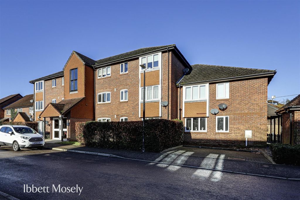 Property photo 1 of 7 3.Jpg