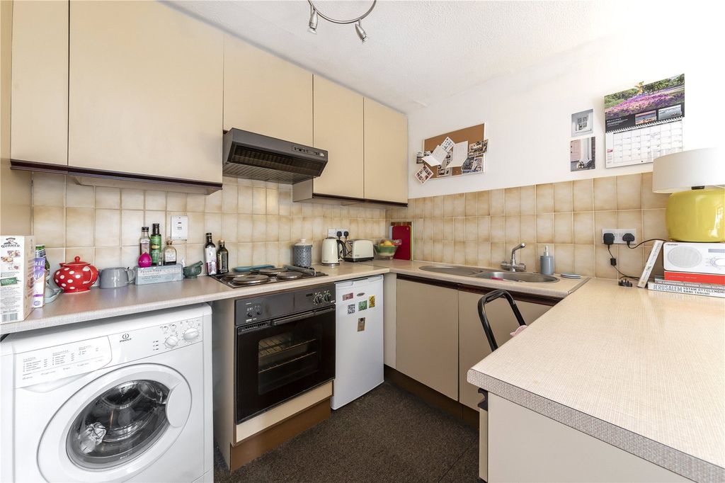 Property photo 3 of 11 Picture No. 01
