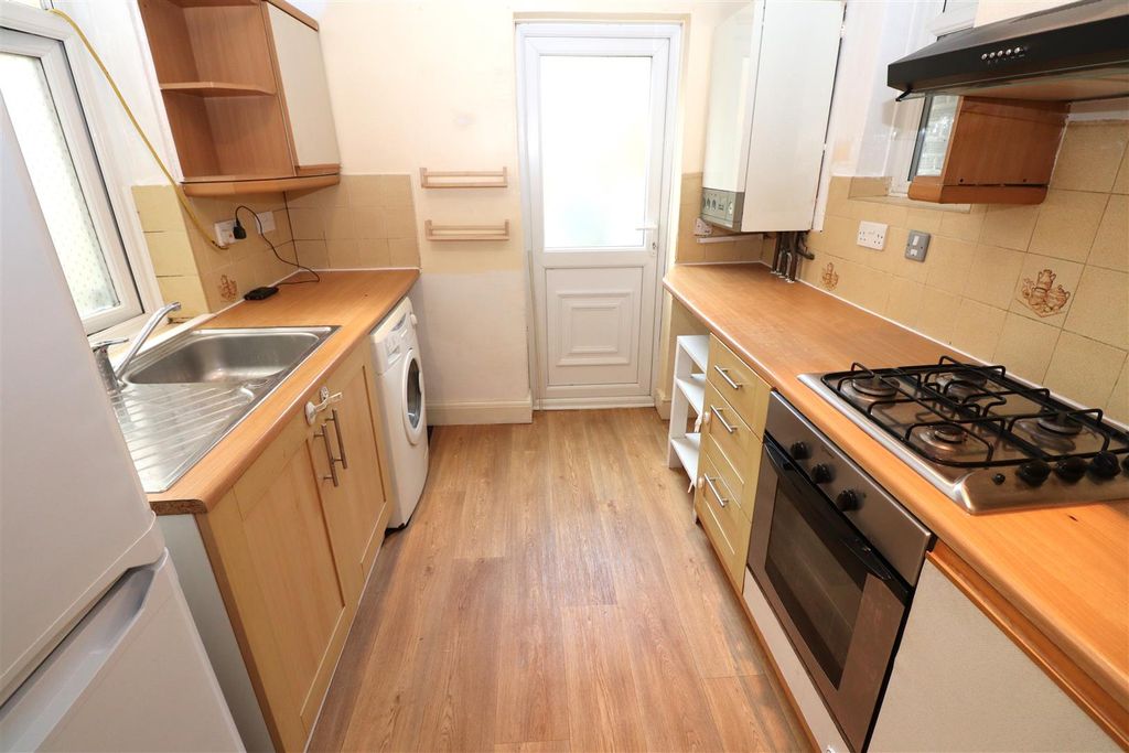 Property photo 3 of 10 Img_0502.Jpg