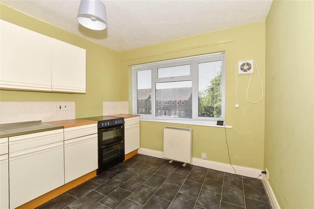 Property photo 1 of 12 Kitchen