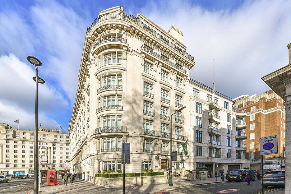 Property photo 1 of 26 Handsome Building