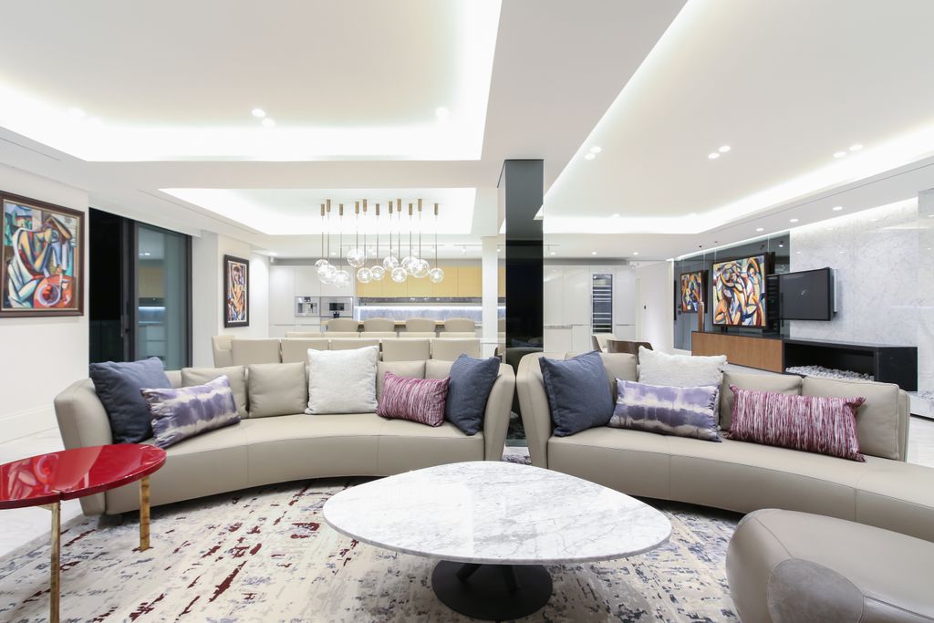 Property photo 3 of 36 Formal Lounge