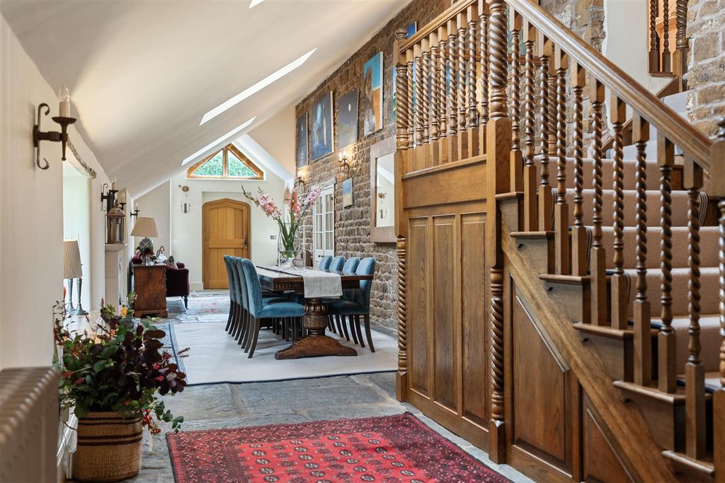 Property photo 3 of 31 Dsc00279-Hdr 2.Jpg