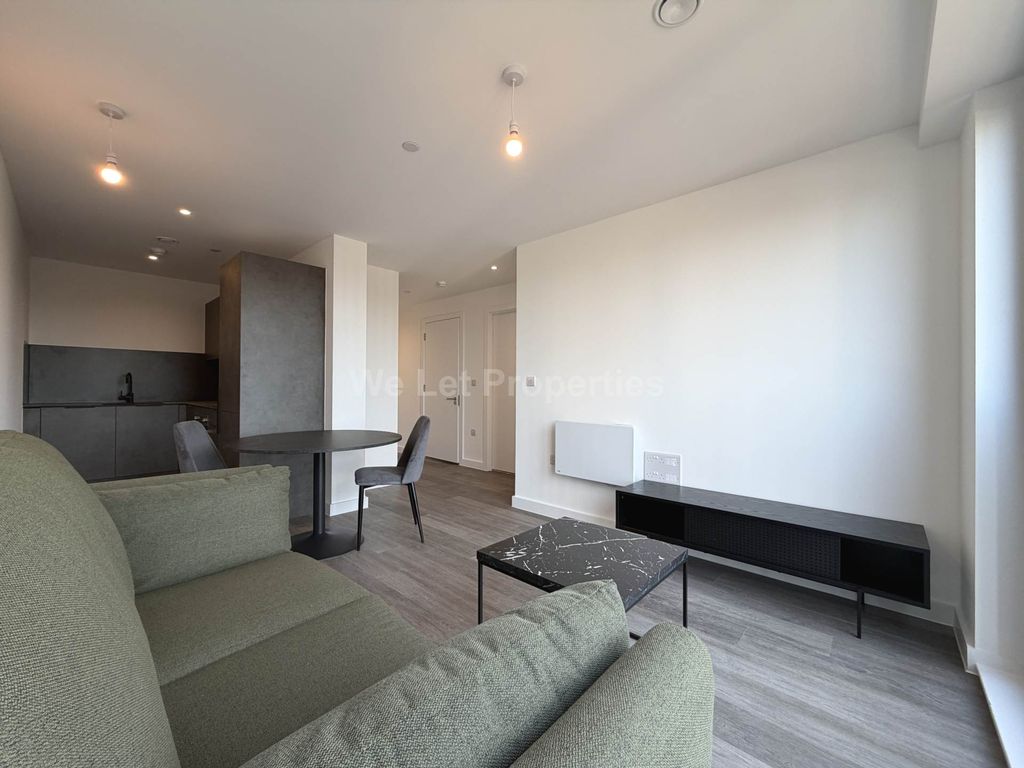 Property photo 2 of 26