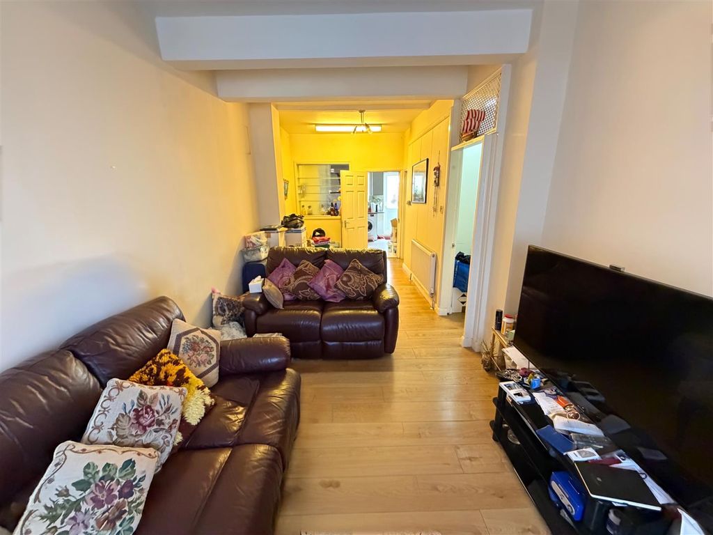 Property photo 2 of 12 Reception Room