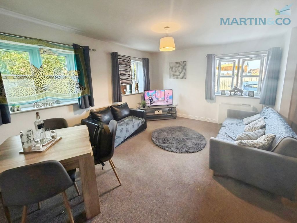 Property photo 2 of 14 B3Ec4F69-Img_1915