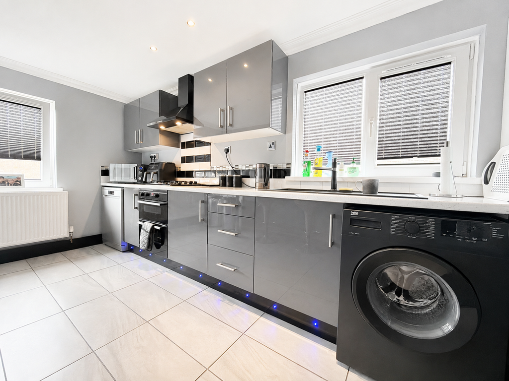 Additional image 11 of 2 bed flat for saleBryngolau, Tonyrefail CF39