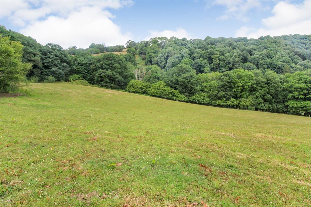 Property photo 3 of 6 Additional Photo