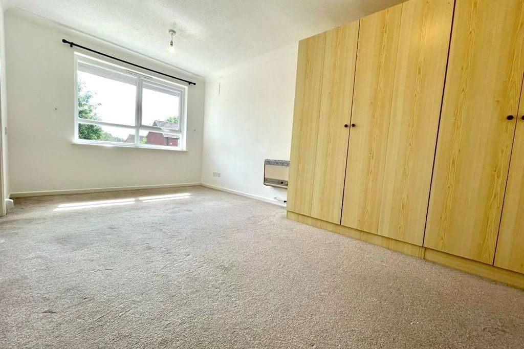 Property photo 2 of 4