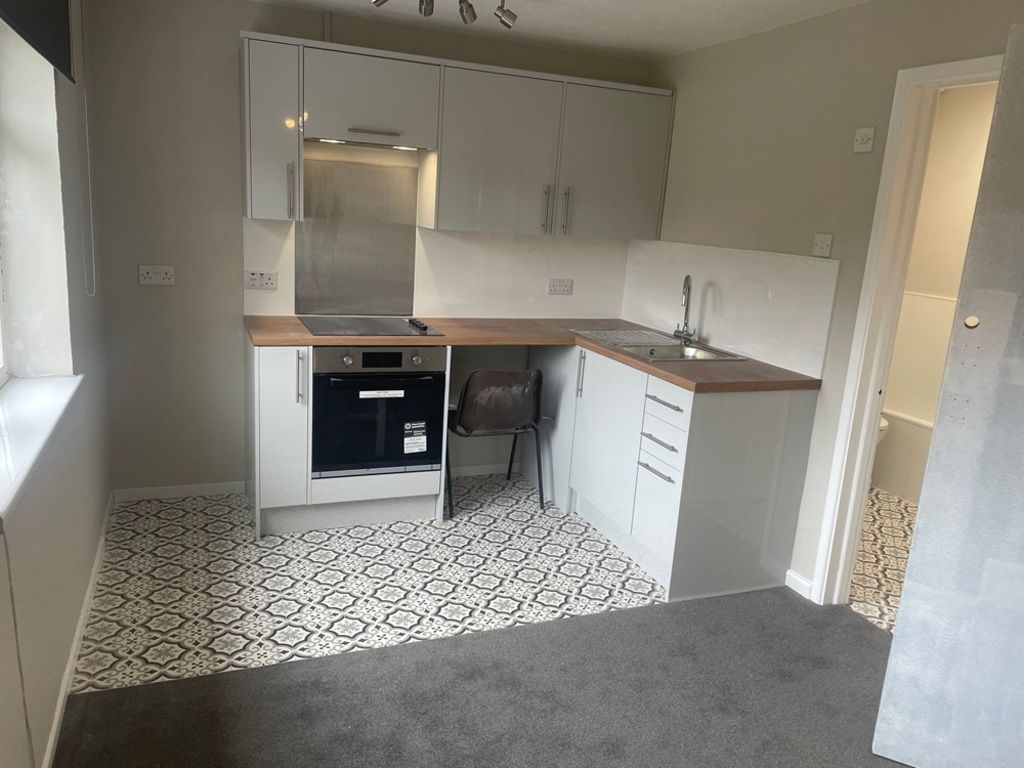 Property photo 1 of 4