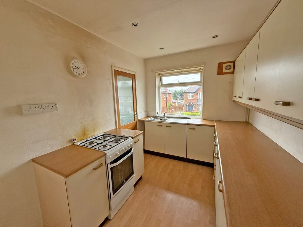 Property photo 3 of 7 Img_2014