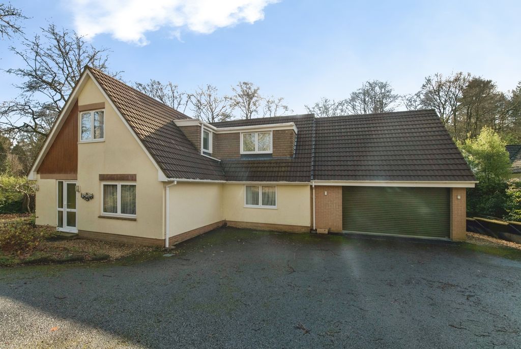 Additional image 29 of 5 bed bungalow for saleBroadoak Close, West Hill, Ottery St. Mary, Devon EX11