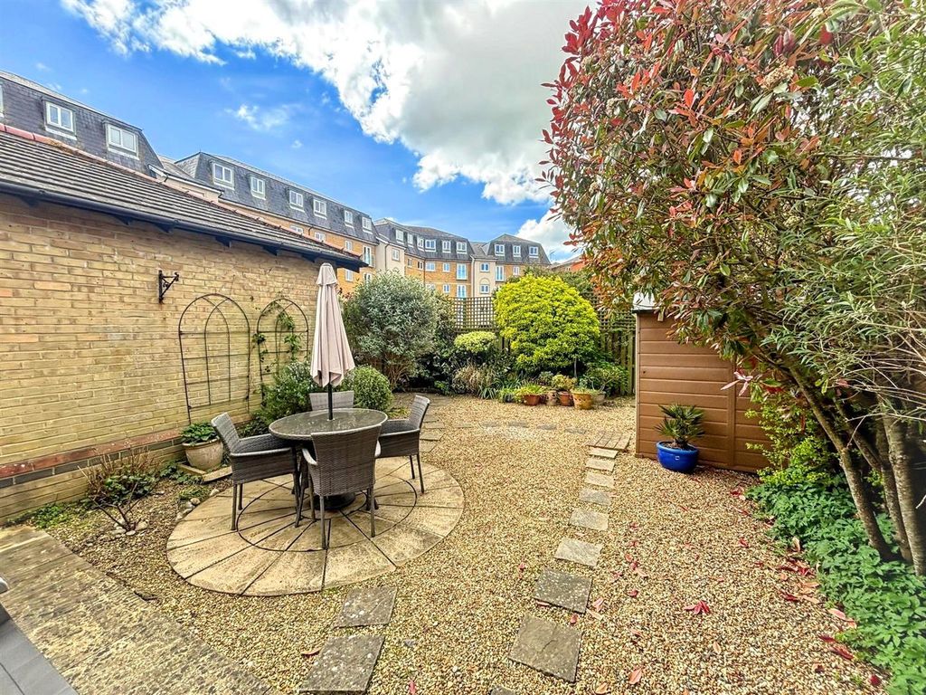 Property photo 2 of 30 Photo-2026-04-20-13-15-37 (9).Jpg